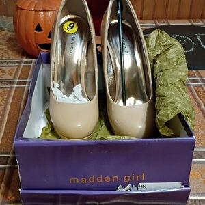 Madden Girl Women's Nude Heels